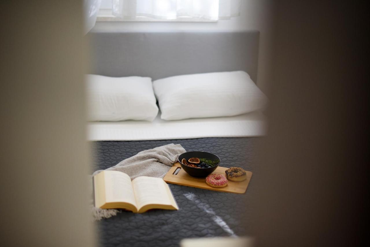 L&R Luxury Apartment- Free Parking ซาดาร์ ภายนอก รูปภาพ