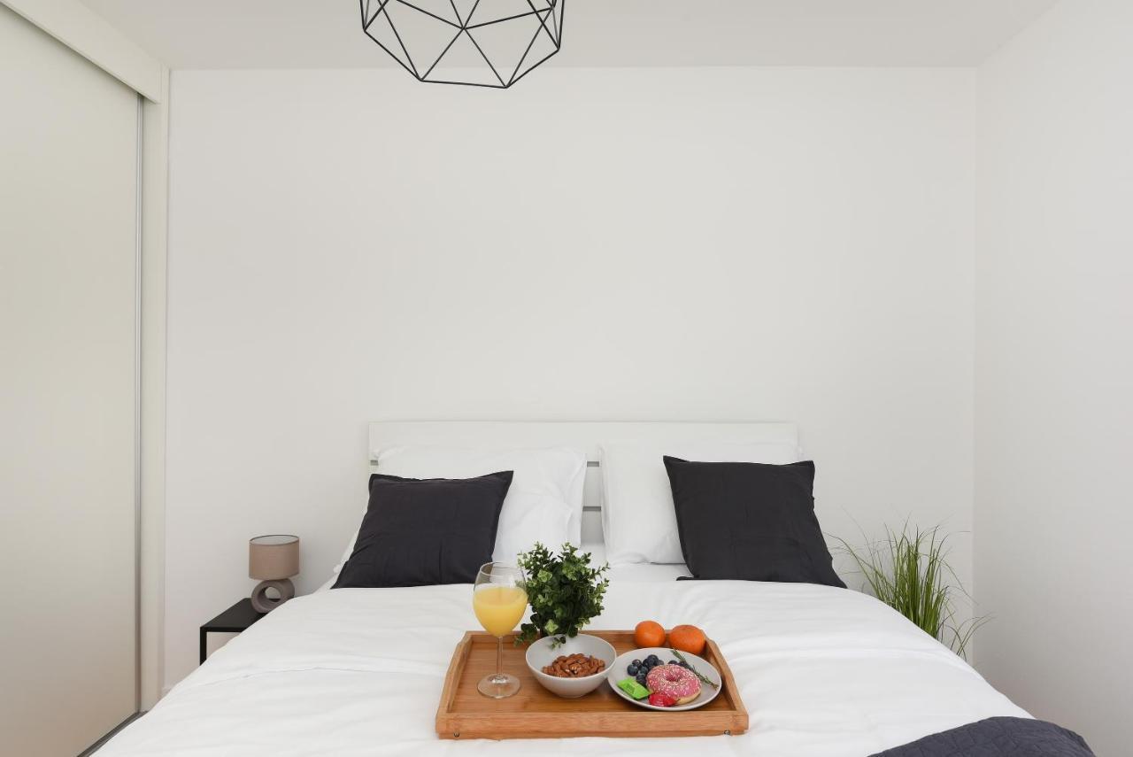 L&R Luxury Apartment- Free Parking ซาดาร์ ภายนอก รูปภาพ